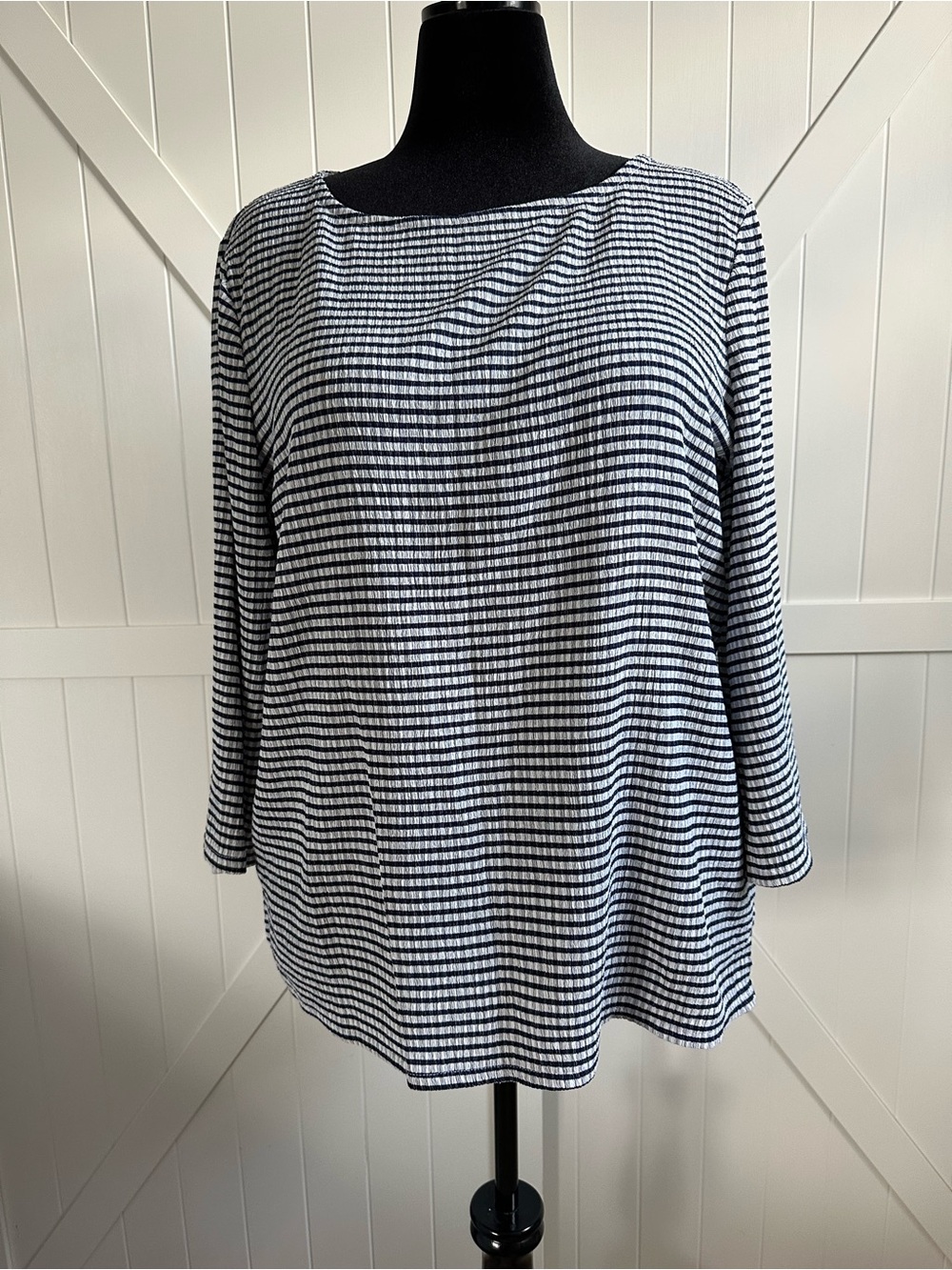 Chico’s Size 3 Navy White Striped Textured 3/4 Sleeve Tunic Top Size XL 16